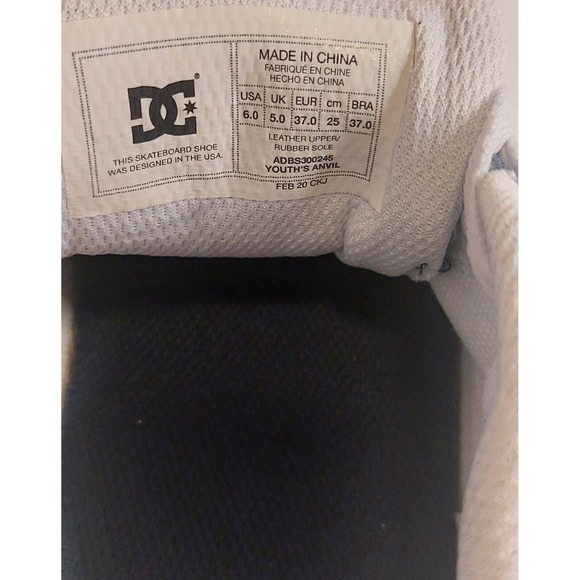 DC Anvil Low Top Sneakers Yout Sz 6.0 Womens 8Blue, Grey, Red Skateboarding #300 - Picture 10 of 10